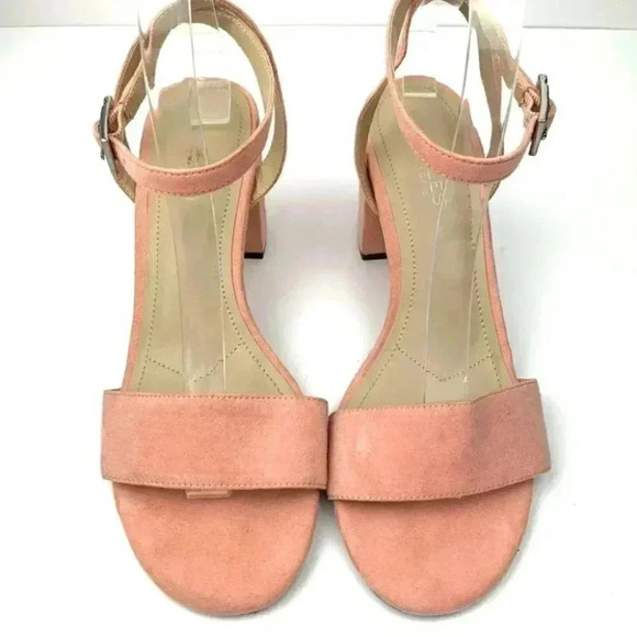 Charles Charles David heels size 8 pink faux suede - Picture 3 of 15